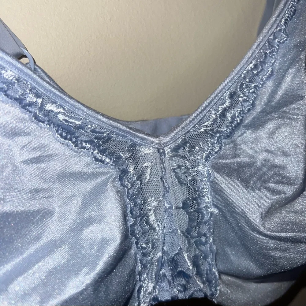 NWT Lilyette Wired Minimizer Bra Periwinkle Blue Size 42D